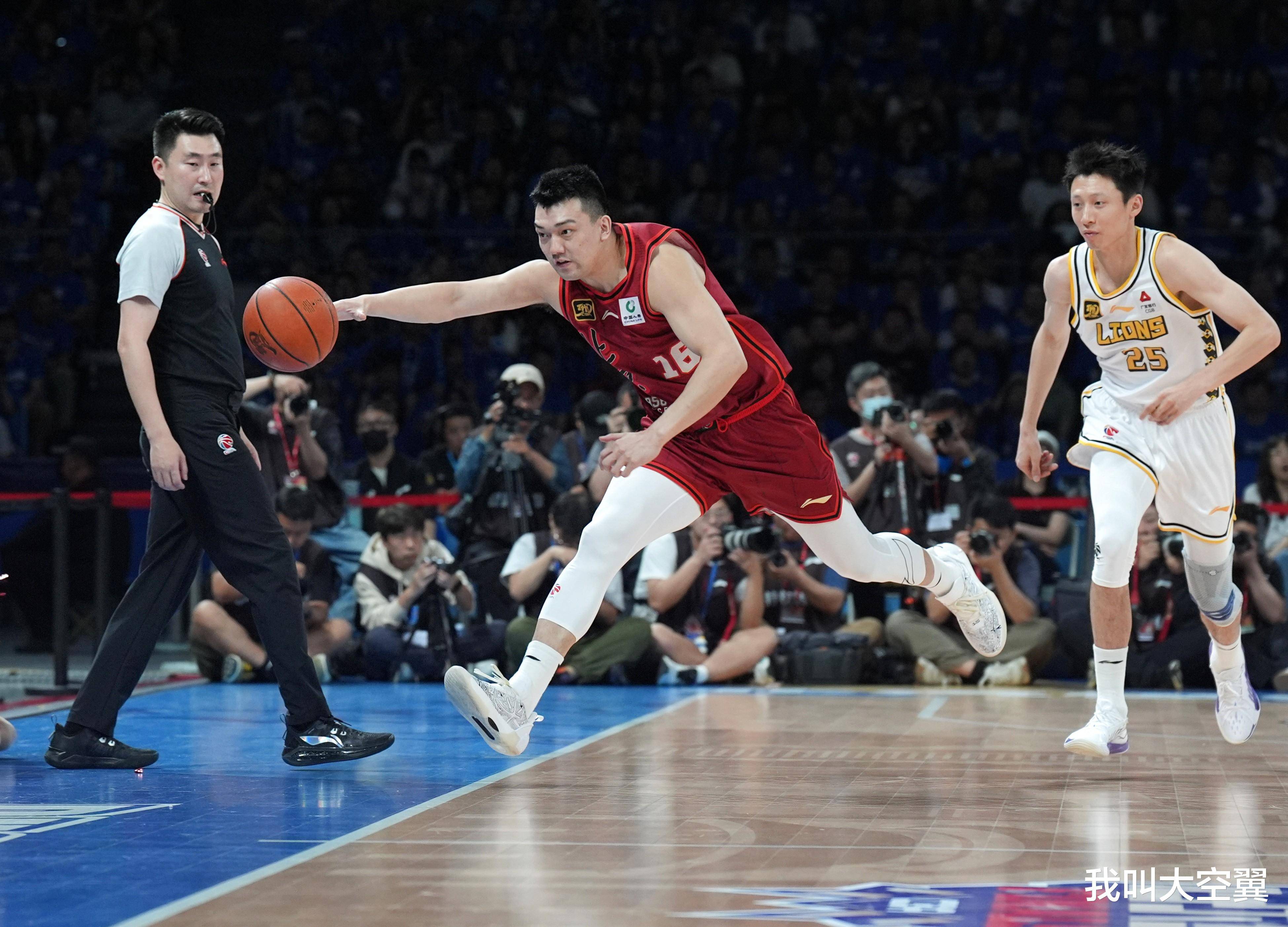 关于CBA常规赛倒计时，浙江队集结日再遭质疑，细节引发关注，底气十足，球探报告显示潜力的信息