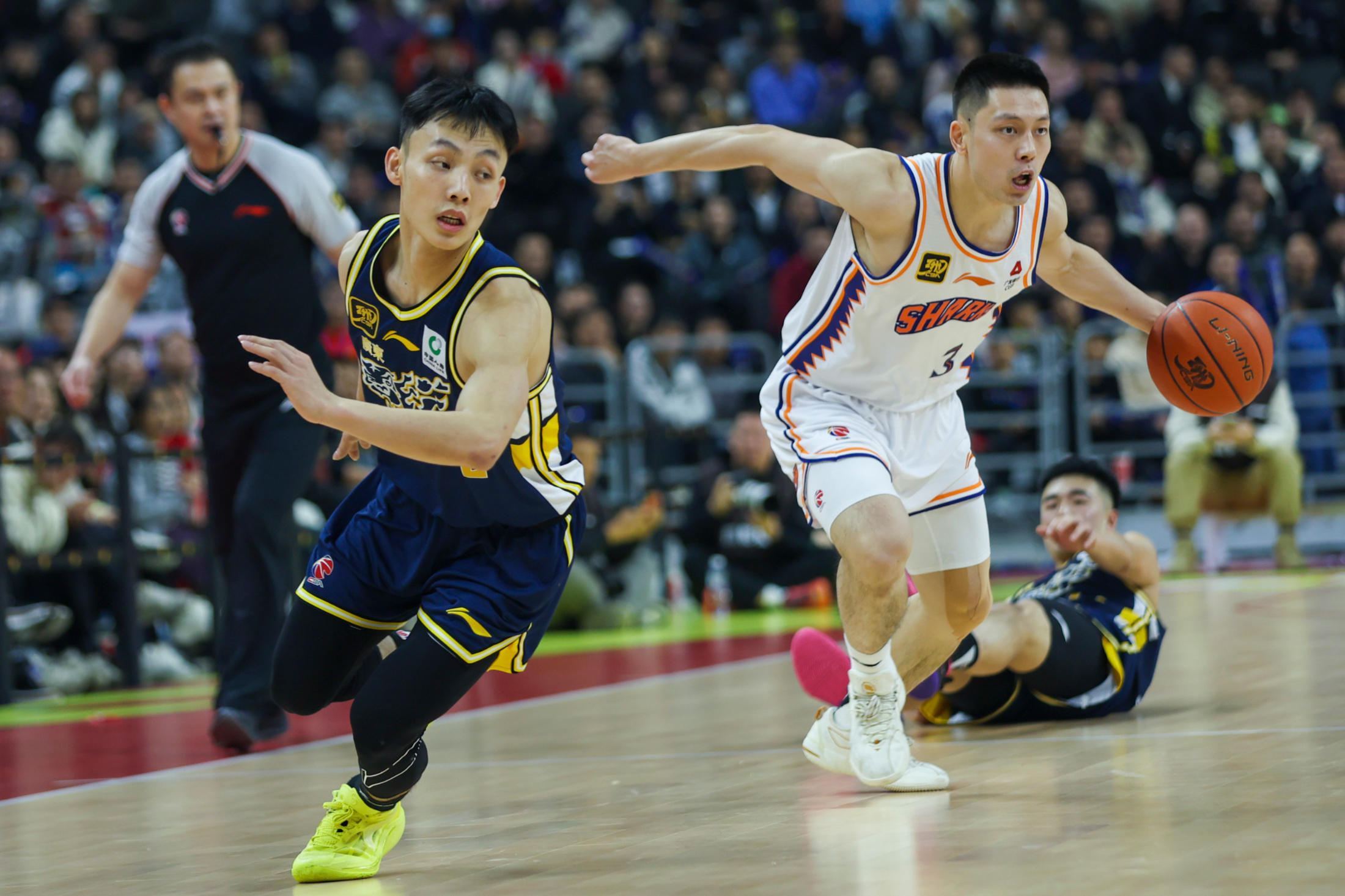 包含从风云突变上海申花今晚豪取连胜到集结日山东男篮备战葡超,金州勇士清晨队长鼓劲的词条 包含从风云突变上海申花今晚豪取连胜到集结日山东男篮备战葡超,金州勇士清晨队长鼓劲的词条