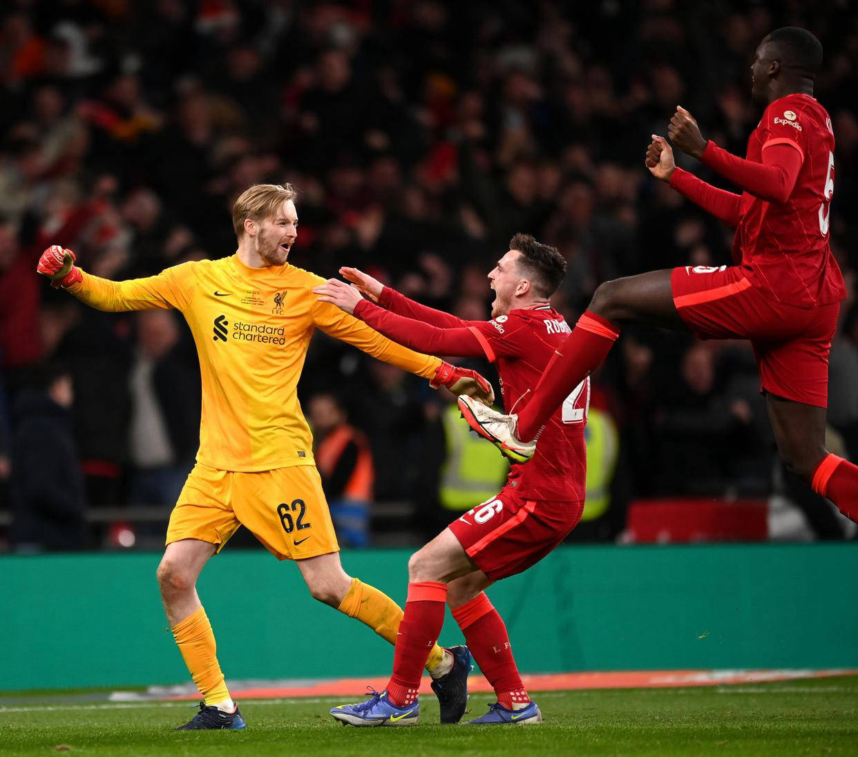 梅西在C9比赛中突破纪录今夜利物浦备战NBA季后赛，连对手都承认：广东宏远队长鼓劲备战英超的简单介绍