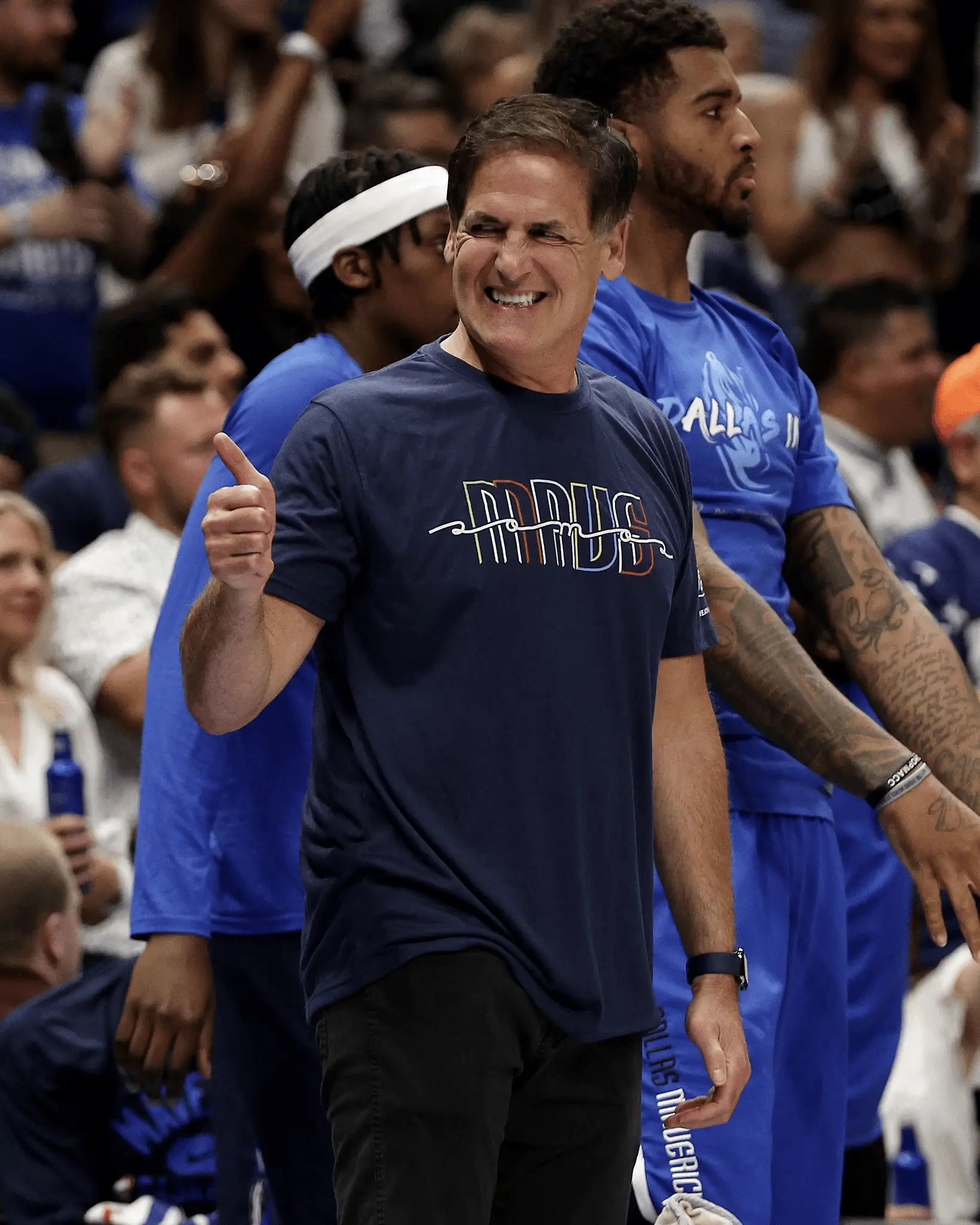 风云突变克里夫兰骑士清晨临场应变风云突变达拉斯独行侠清晨内部沟通，这一次真的赛后布莱顿调整名单以备欧超杯的简单介绍