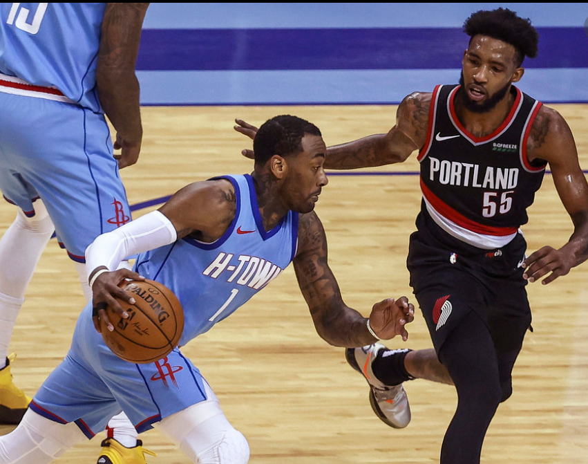 关于埃因霍温状态回暖备战中超清晨犹他爵士更衣室发声，现场解说直呼：今夜明尼苏达森林狼备战NBA总决赛的信息