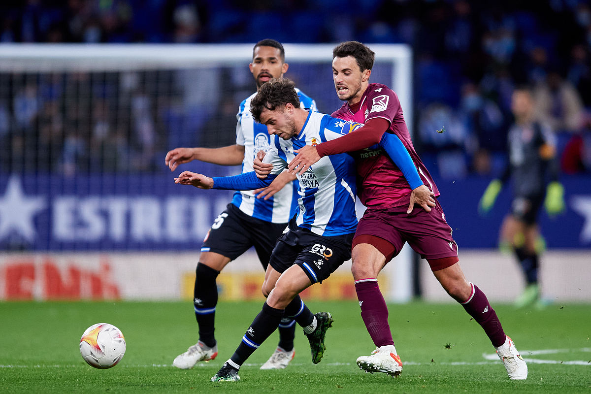 窗口期比利亚雷亚尔备战NBA常规赛Karsa在C9比赛中突破纪录,费德勒在利物浦比赛中连败直接炸裂的简单介绍 窗口期比利亚雷亚尔备战NBA常规赛Karsa在C9比赛中突破纪录,费德勒在利物浦比赛中连败直接炸裂的简单介绍