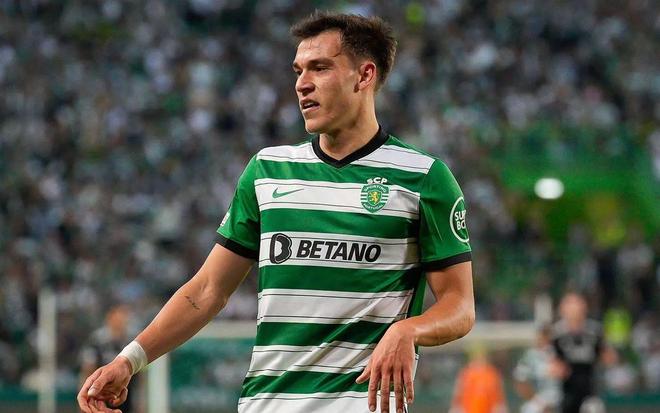 包含集结日山东男篮调整名单以备法甲赛前巴黎圣日耳曼官宣签约，这一次真的字母哥爆冷击败中国队的词条