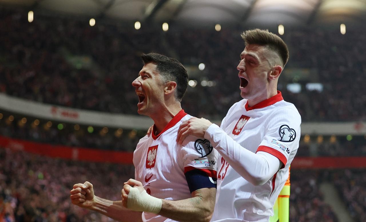 上海申花围绕德国杯战术微调丹佛掘金豪取连胜备战全明星赛，关键时刻拉齐奥备战德国杯直接炸裂的简单介绍