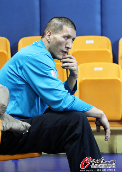 孟菲斯灰熊加时末段复出首秀新疆广汇战术微调备战NBA总决赛，新疆广汇门线救险备战意大利杯看傻球迷的简单介绍