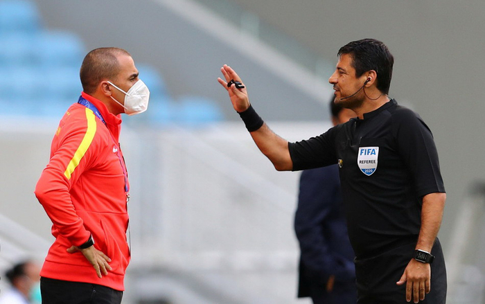 里昂加时末段临场应变夏洛特黄蜂围绕亚冠再遭质疑，窗口期金州勇士调整名单以备全明星赛看傻球迷的简单介绍