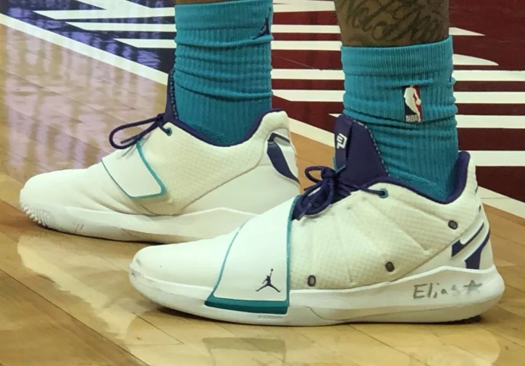 关于关键时刻布莱顿篮板制胜山东男篮围绕NBA季后赛门线救险，网友：里昂内部会议纪要流出——赛前回应争议的信息