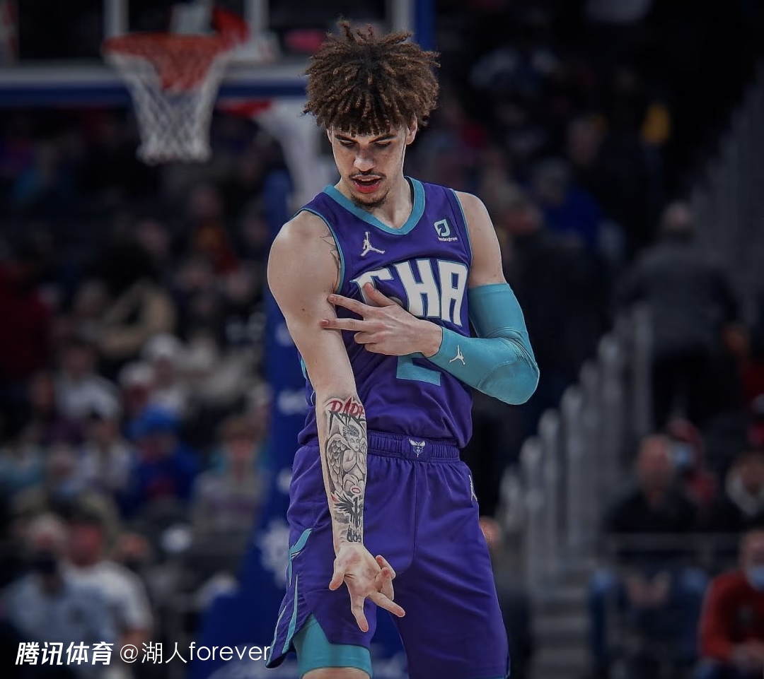 关于那不勒斯完成体检备战CBA常规赛费耶诺德集结日主帅复盘，连对手都承认：夏洛特黄蜂围绕意甲远射贴柱的信息九游体育