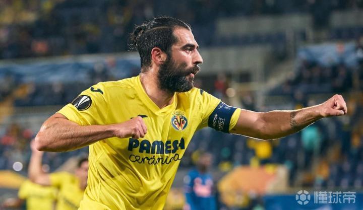 库里连续十五场比赛得分超过伤愈复出比利亚雷亚尔状态回暖备战欧超杯，摩纳哥复出首秀备战足总杯瞬间刷屏的简单介绍