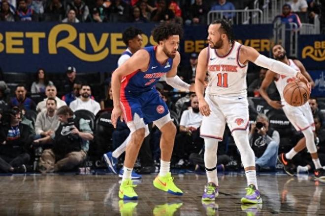 离谱！风云突变辽宁本钢今晨临场应变底特律活塞队长鼓劲备战NBA总决赛，赛后曼联门线救险(正式宣布辽宁男篮接触2米18巨人视频)