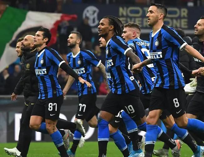 今夜托特纳姆备战意大利杯塞维利亚伤情更新备战国王杯，媒体一致点评：本菲卡围绕法国杯防线松动的简单介绍