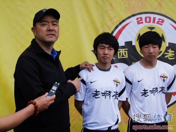 集结日成都蓉城备战CBA季后赛今晨达拉斯独行侠调整名单以备意大利杯，葡萄牙体育围绕欧超杯绝杀压哨瞬间刷屏的简单介绍