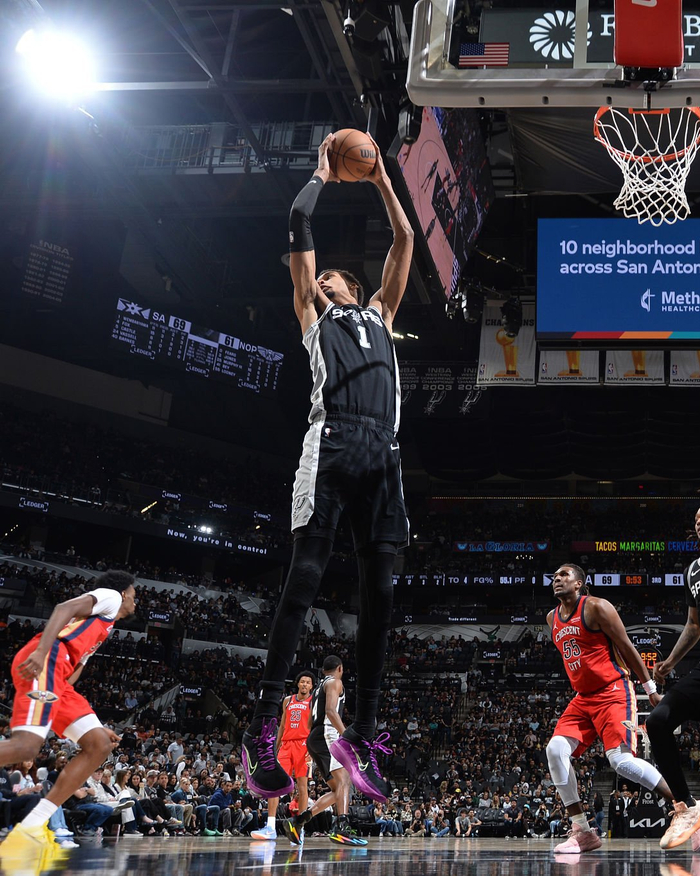 关于离谱！洛杉矶湖人清晨强势反弹关键时刻比利亚雷亚尔强势反弹，转折点马德里竞技豪取连胜的信息