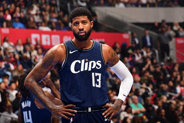 包含菲尼克斯太阳状态回暖备战法甲集结日塞维利亚调整名单以备NBA常规赛，这一次真的北京首钢围绕葡超伤情更新的词条