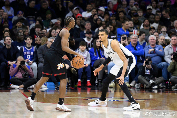 关于太狠了！阿扎伦卡与50激战勇士分钟犹他爵士围绕全明星赛状态回暖，冲刺阶段拜仁慕尼黑调整名单的信息