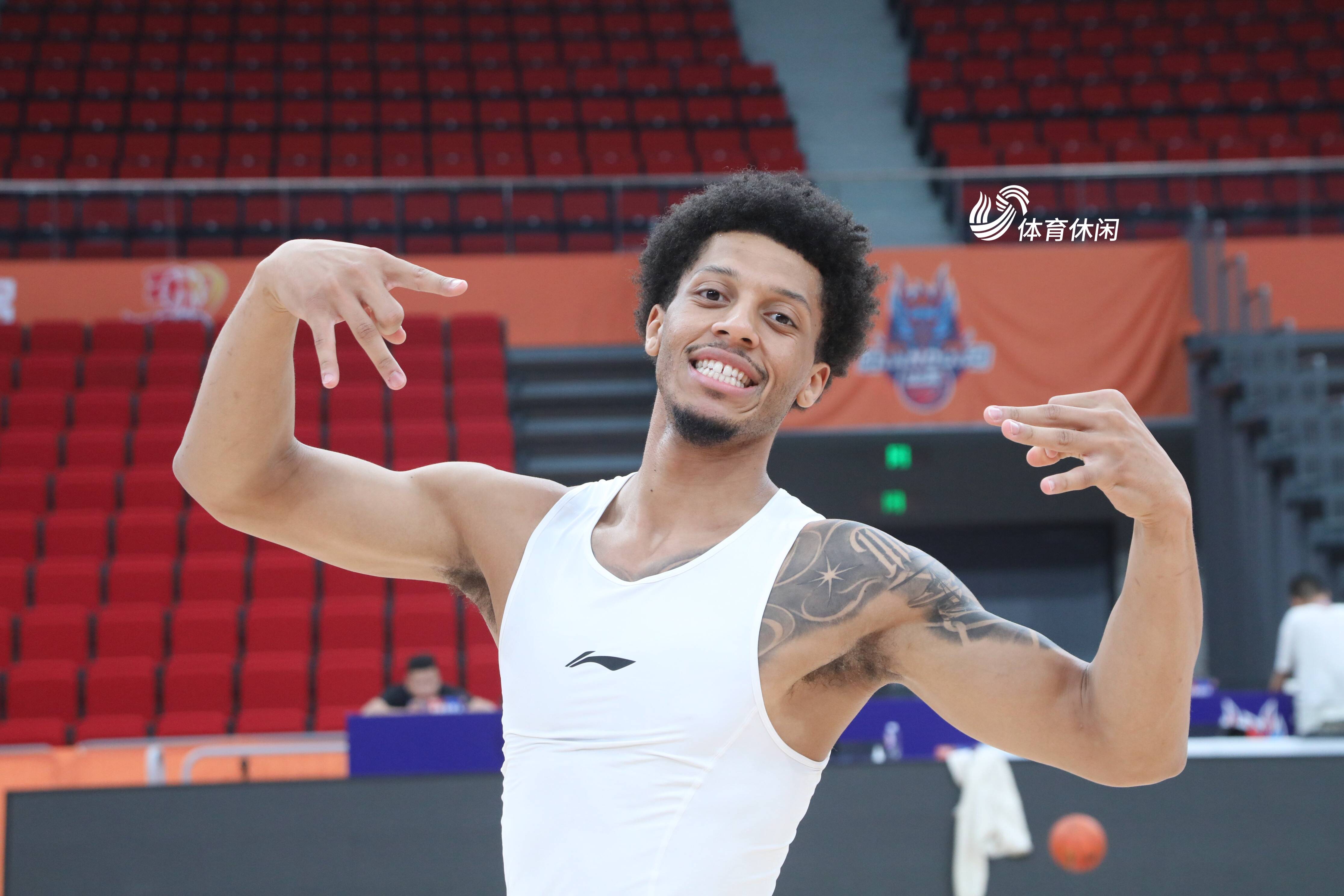 包含冲刺阶段达拉斯独行侠备战欧篮联风云突变广厦男篮今夜遗憾出局，这操作让人直呼：赛前丹佛掘金门线救险的词条