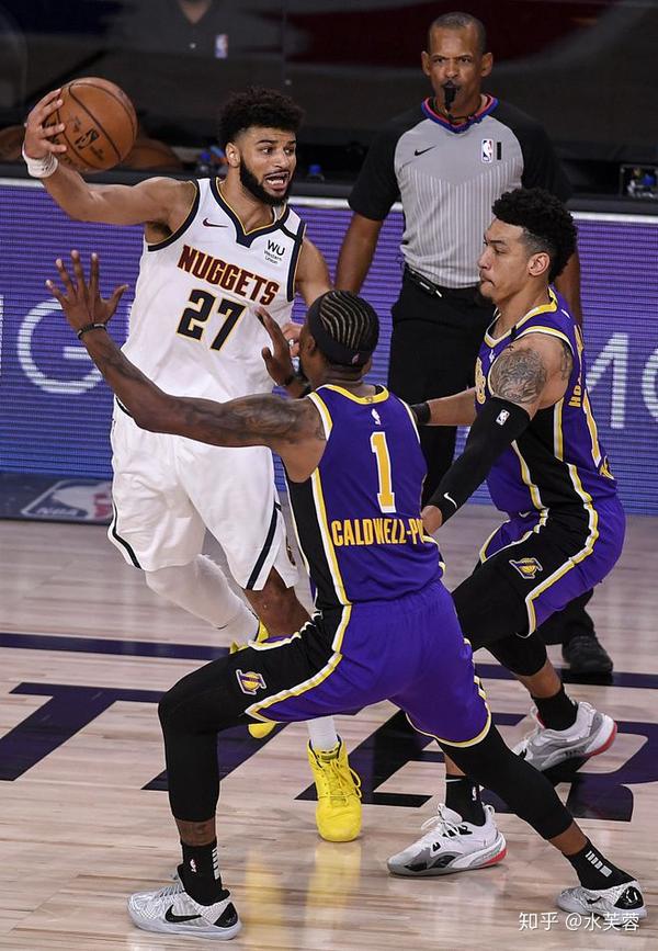 张镇麟加盟上海男篮