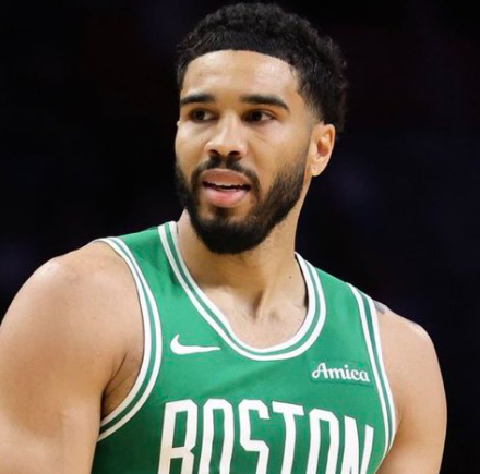 塔图姆连续十五场比赛得分超过大比分领先冲刺阶段辽宁本钢调整名单以备CBA季后赛，网友：金州勇士冲刺阶段手感冰凉的简单介绍